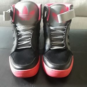 Black and pink Adidas size 9 men